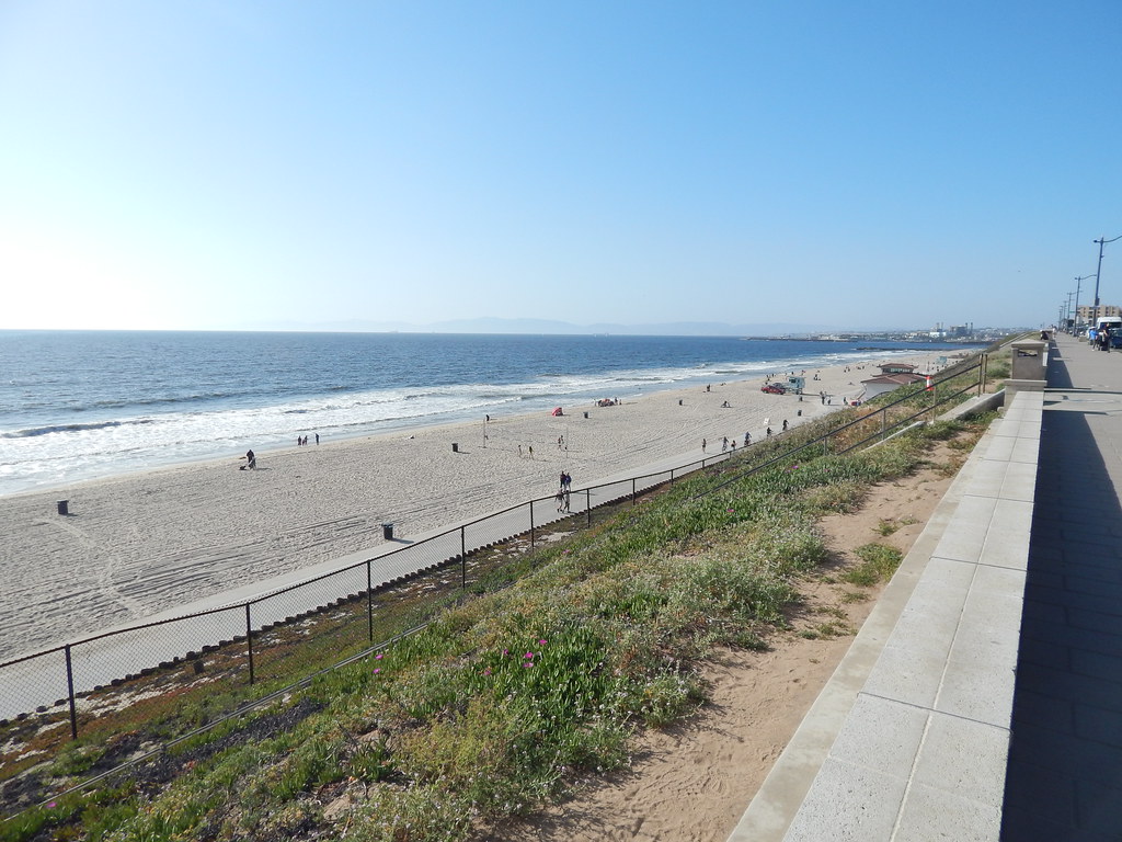 Esplanade, Redondo Beach James Fujita Flickr