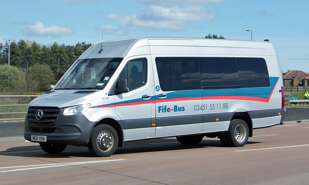 WR21 YGN (51121) MercedesBenz Sprinter FifeBus (Fife… Flickr