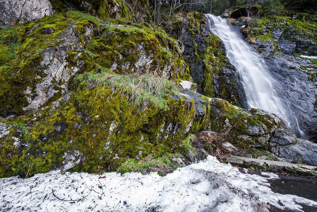 Bridal Veil Falls off Highway 50 near Pollock Pines, Calif… Flickr
