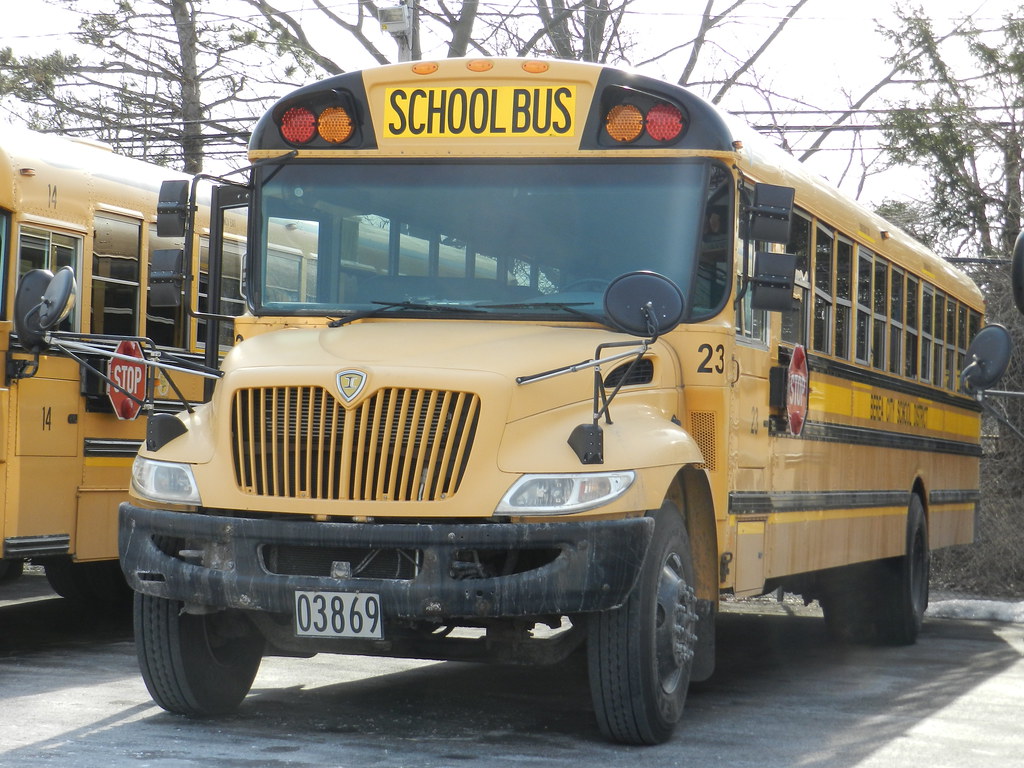 DSCN7857 Berea City Schools 23 2010 IC CE; Bus Yard Be… Flickr