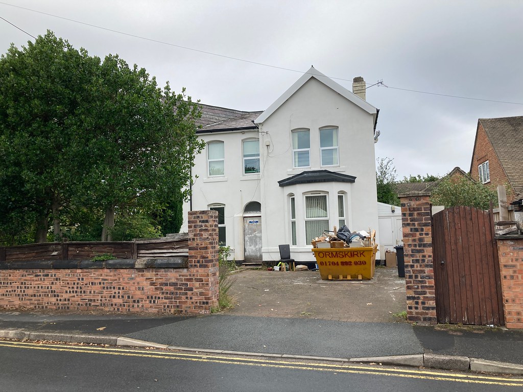 Cropton Rd No 01 2020 07 22 Listed As Bosworth House in 18… Flickr