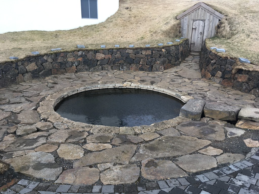 Snorralaug at Reykholt, Iceland. Mats Larsson Flickr