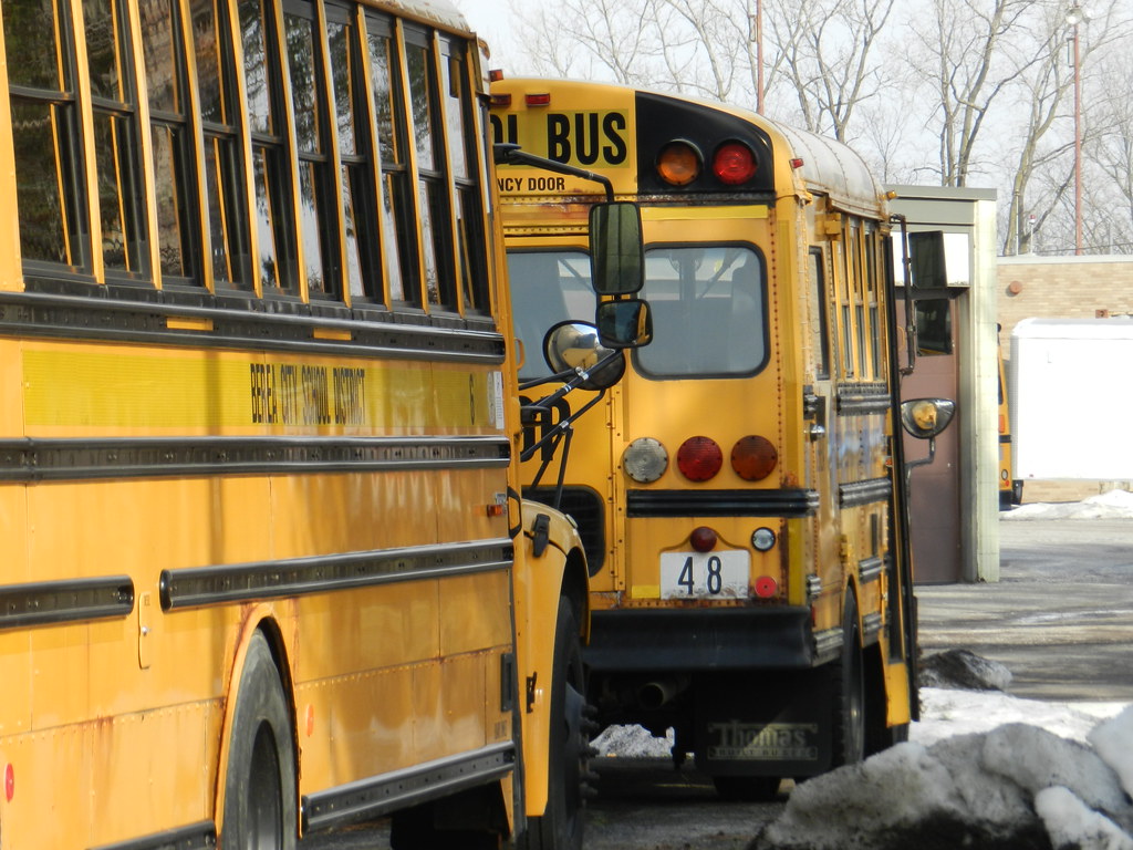 DSCN7875 Berea City Schools 48 2005 Thomas Freightliner;… Flickr