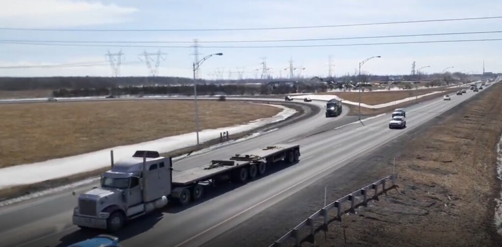 international 9900i EAGLE flatbed truck spotter quebec Flickr
