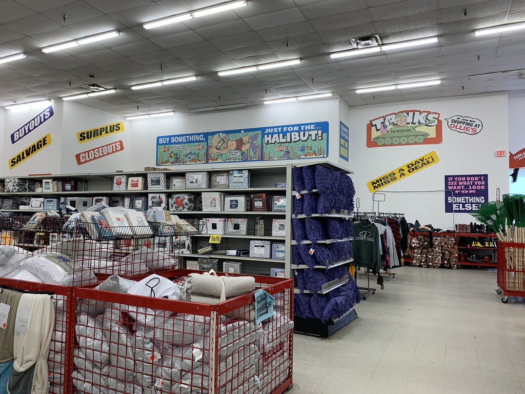 Ollie's Bargain Outlet interior Ollie's Bargain Outlet 10… Flickr