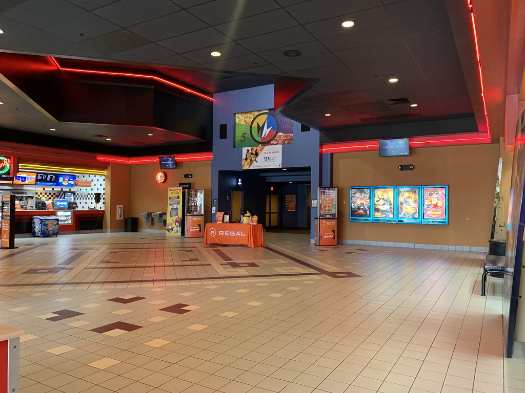 Regal Barn Plaza interior Regal Barn Plaza (48,840 square … Flickr