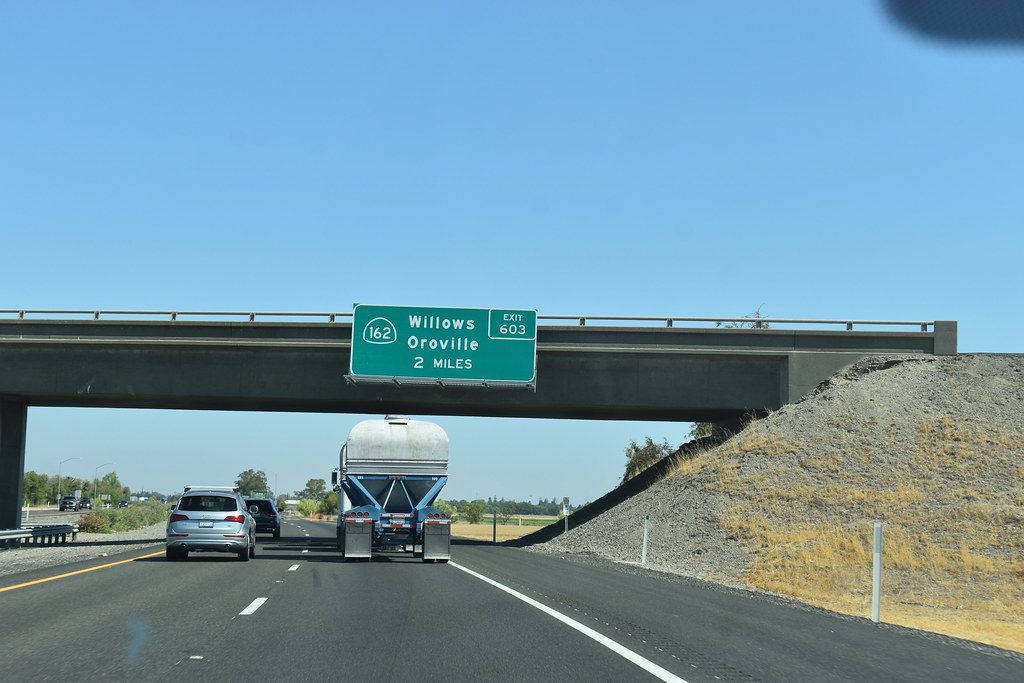 Willows, CA I5 Willows, CA I5 N Bound where on the Roa… Flickr