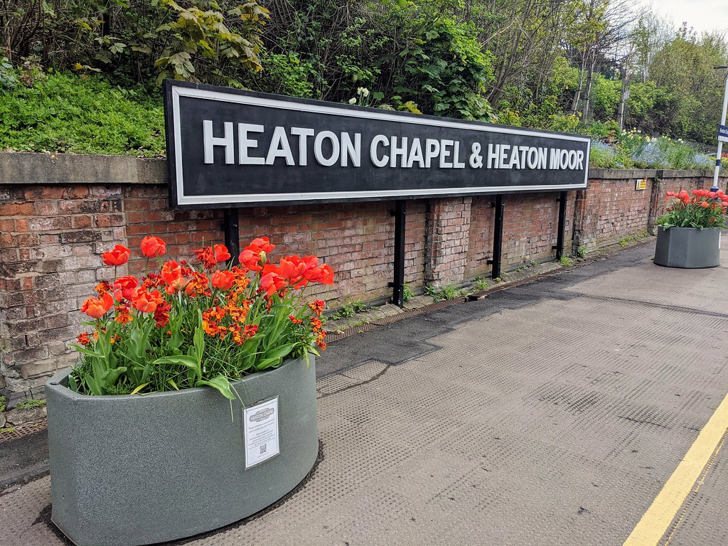 Heaton Chapel and Heaton Moor Station Sign, 18/04/2022 Flickr