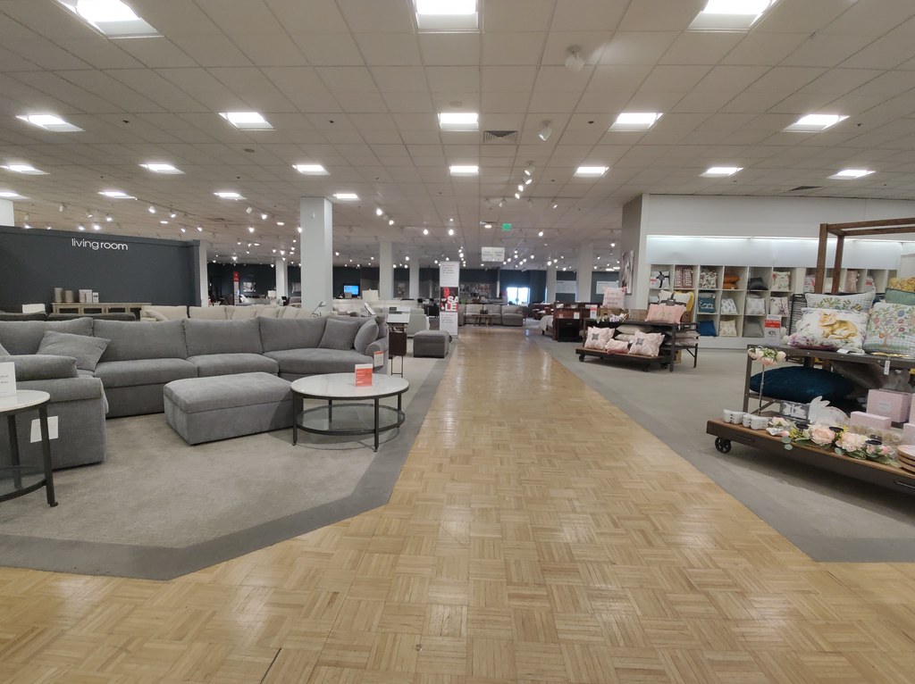 Macy's Glenbrook Square Mall Fort Wayne IN Formerly L.S. A