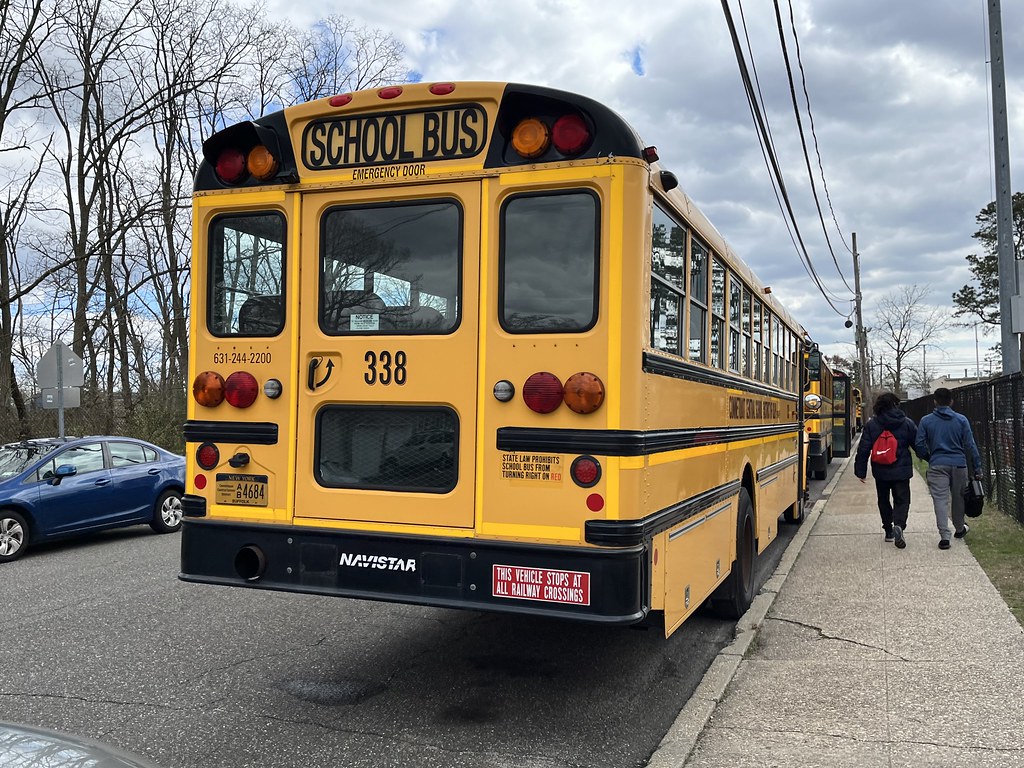 Central School District of Islip 338 2014 IC CE… Flickr