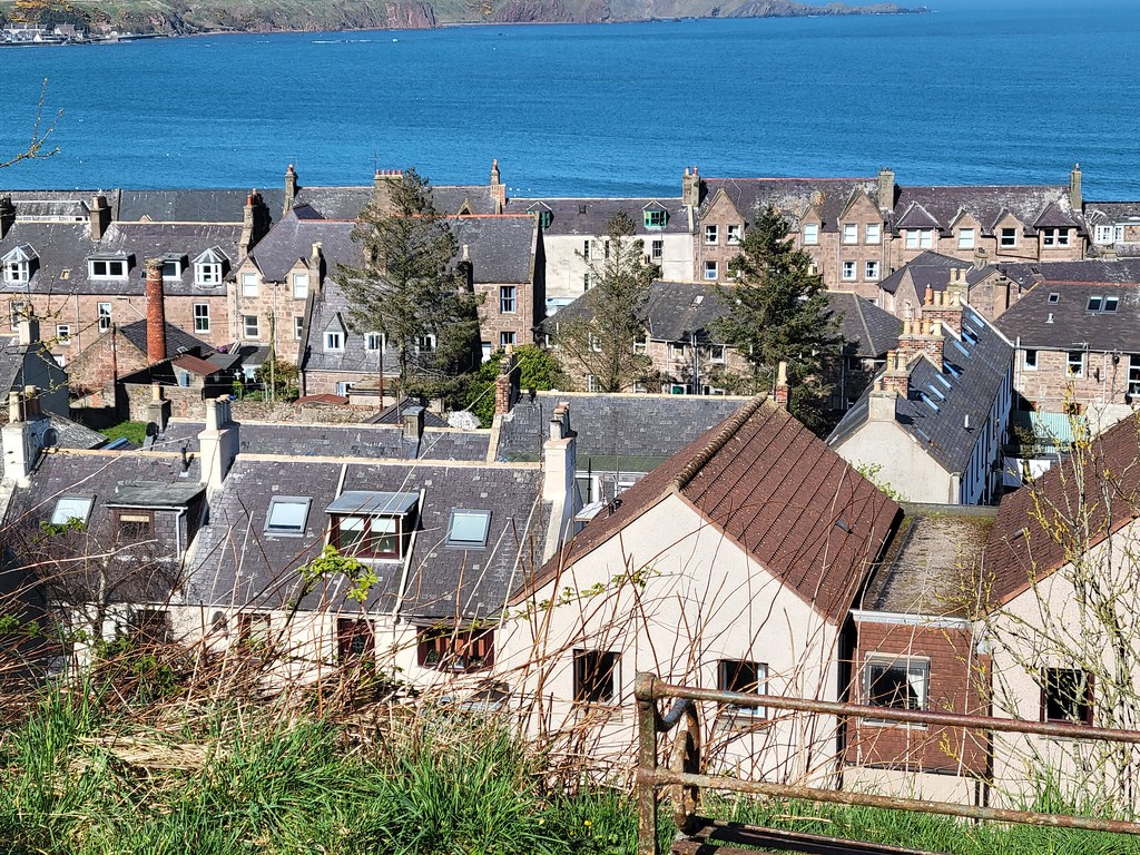 Residences near Cowie Harbor, Stonehaven, Scotland (U.K.) Flickr