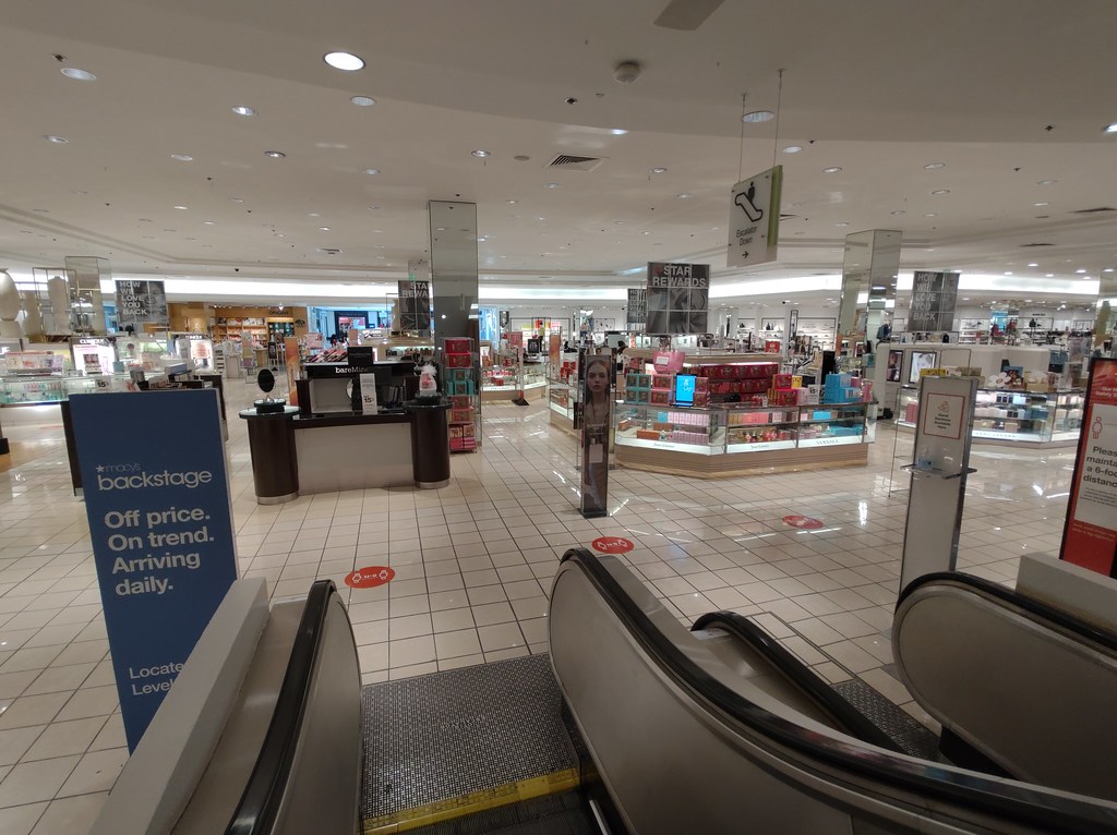 Macy's Glenbrook Square Mall Fort Wayne IN Formerly L.S. A