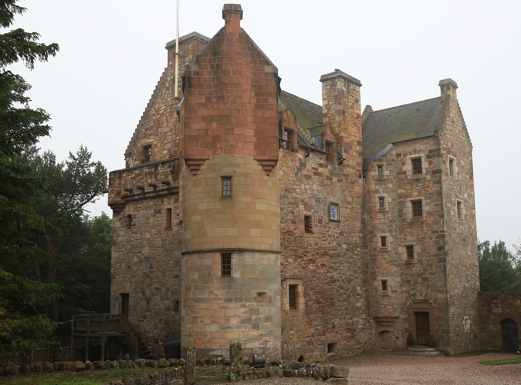 Dairsie Castle (4 of 4) For much of its history, Dairsey w… Flickr