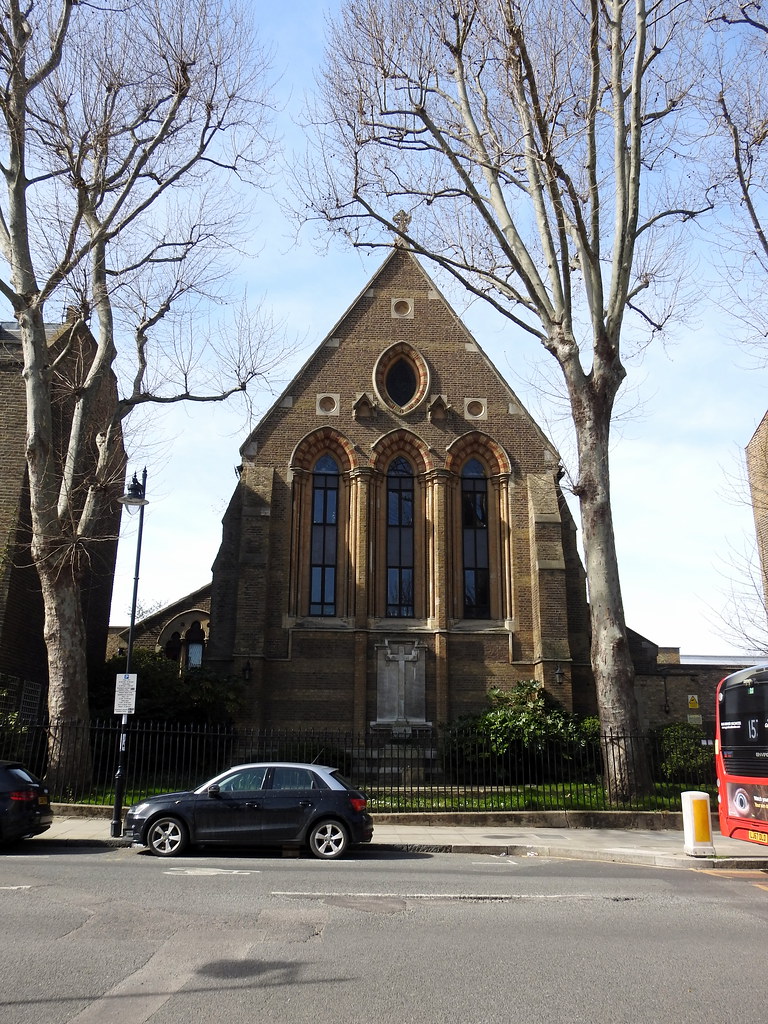 St Clement's Arundel Square, London. Designed by Gi… Flickr