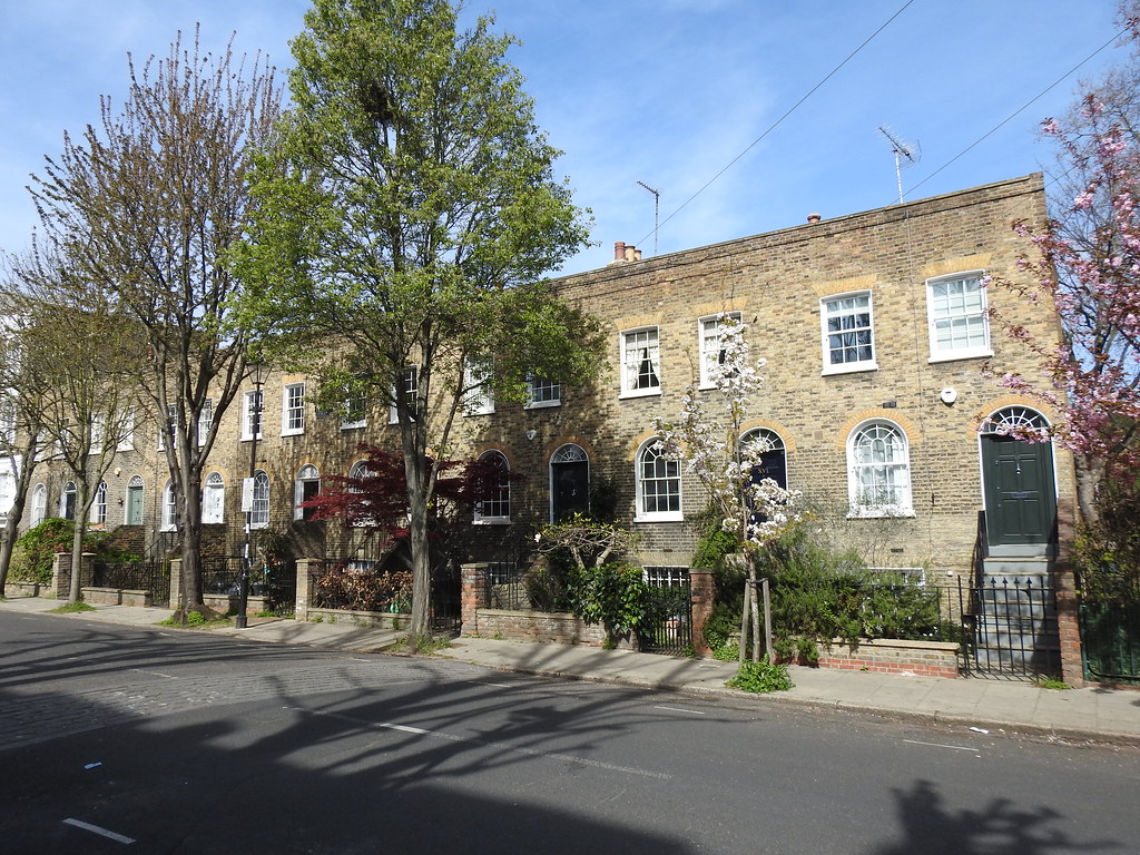 1424 Ellington Street Ellington Street, London. Flickr