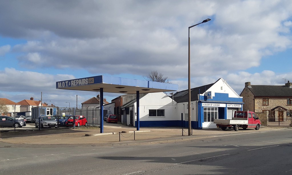Former UK Askern Road Garage, Askern Rd, Bentley nr Donca… Flickr