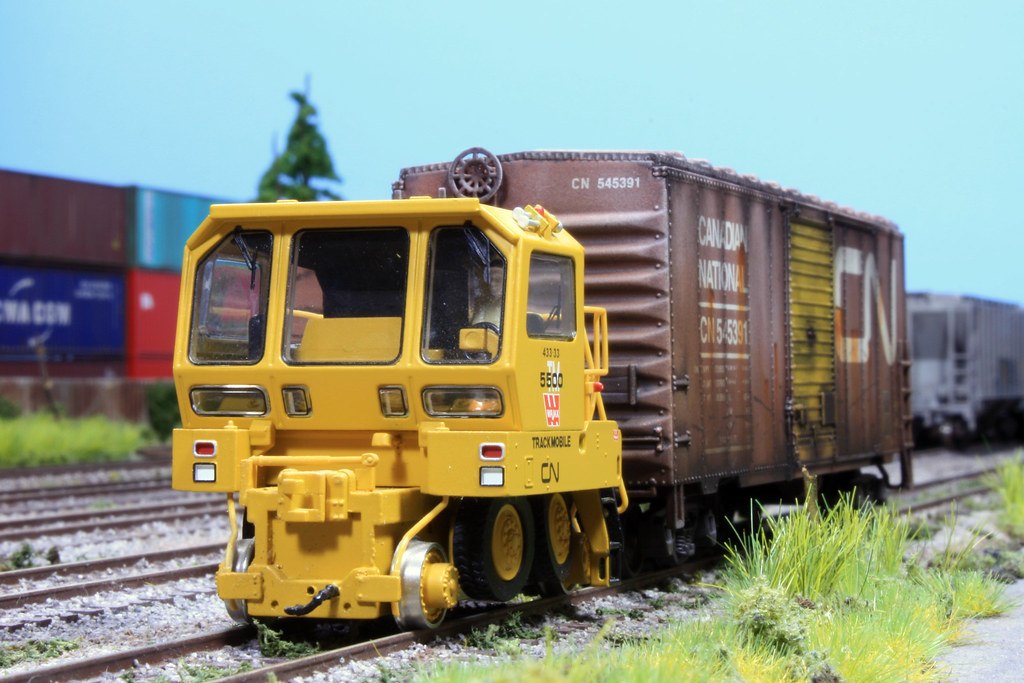 CN 5500 Trackmobile Ho Scale WEATHEREDTRAINS Flickr
