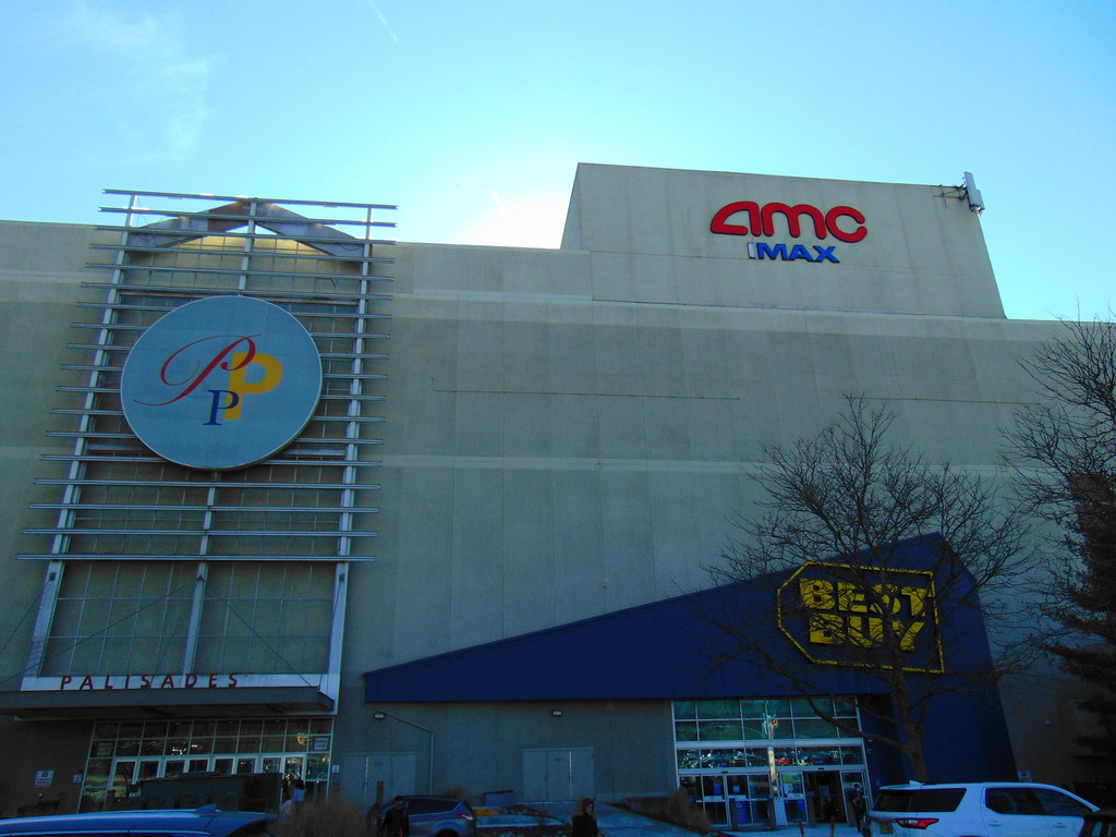 Palisades Center (West Nyack, New York) JJBers Flickr