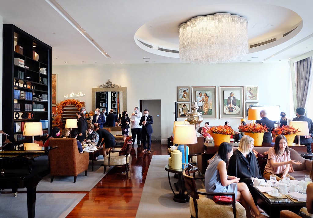 The Hungry Kat — Writers Bar in Raffles Makati Reopens With...