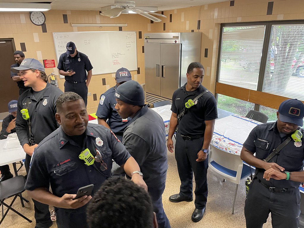 Farewell gathering South Fulton GA Fire Rescue Firefight… Flickr