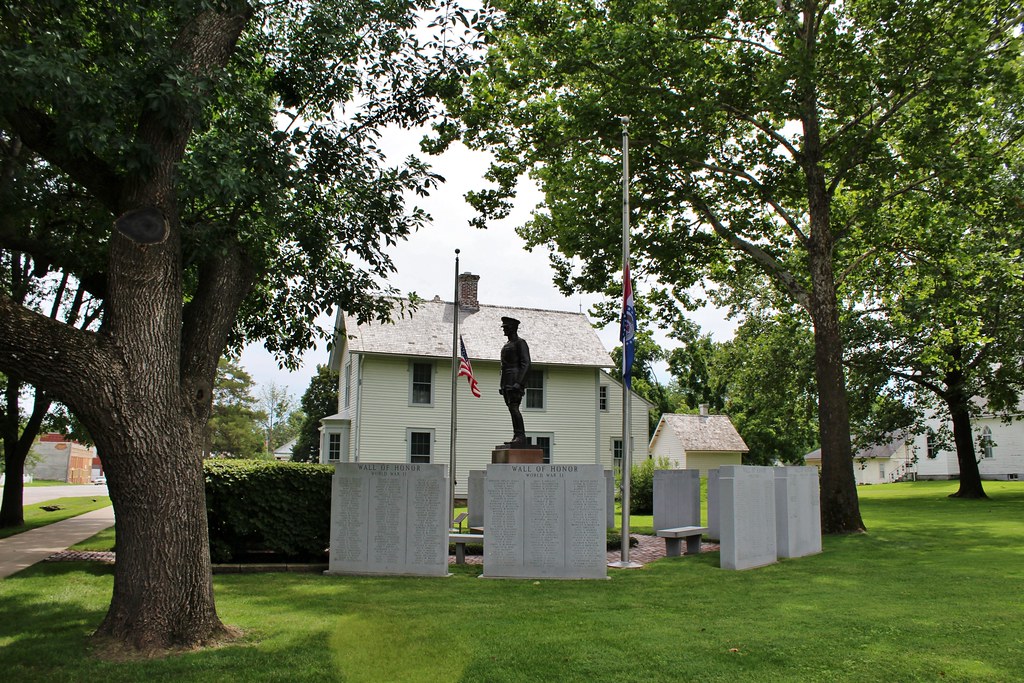 Laclede, Missouri Robert English Flickr