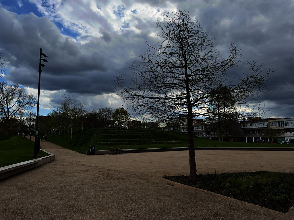 Thamesmead Abbey Way Alistair Hall Flickr