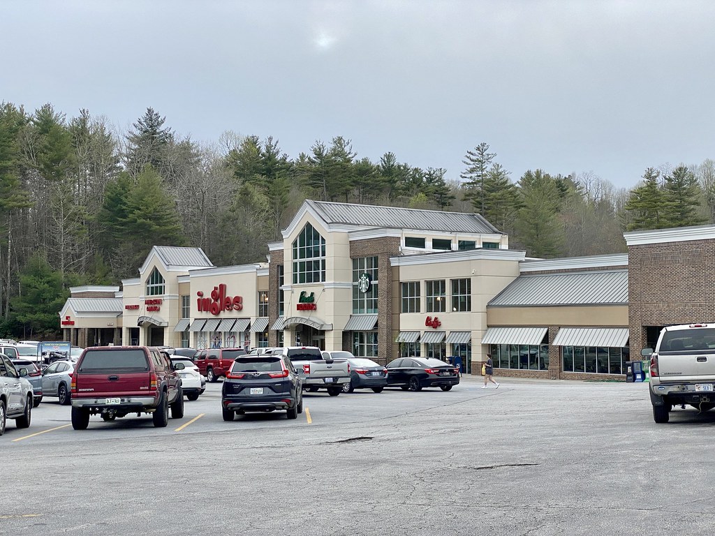 Ingles Supermarket, Cashiers, NC Originally opened in the … Flickr