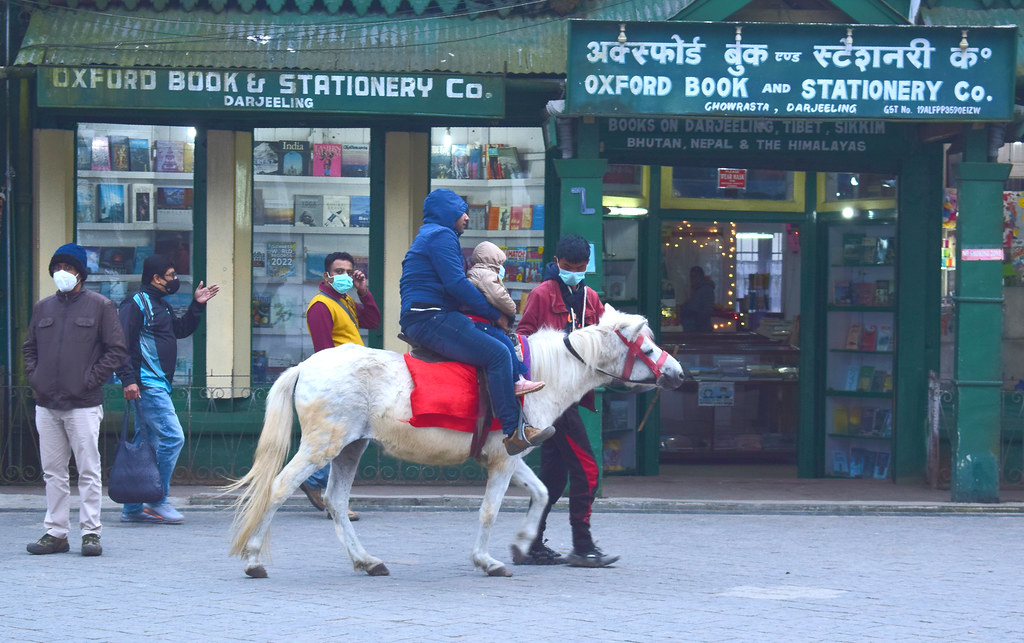 Oxford book and Company Darjeeling ( Mall road) Bibliophil… Flickr