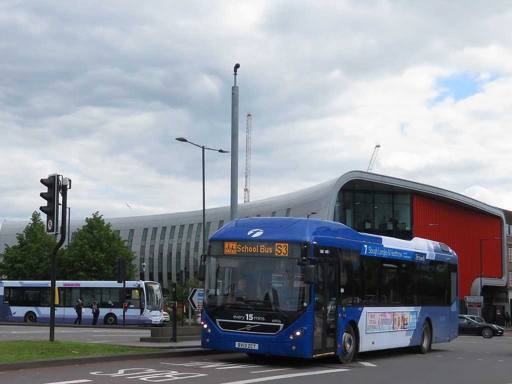 Stoke Road Slough portemolitor Flickr