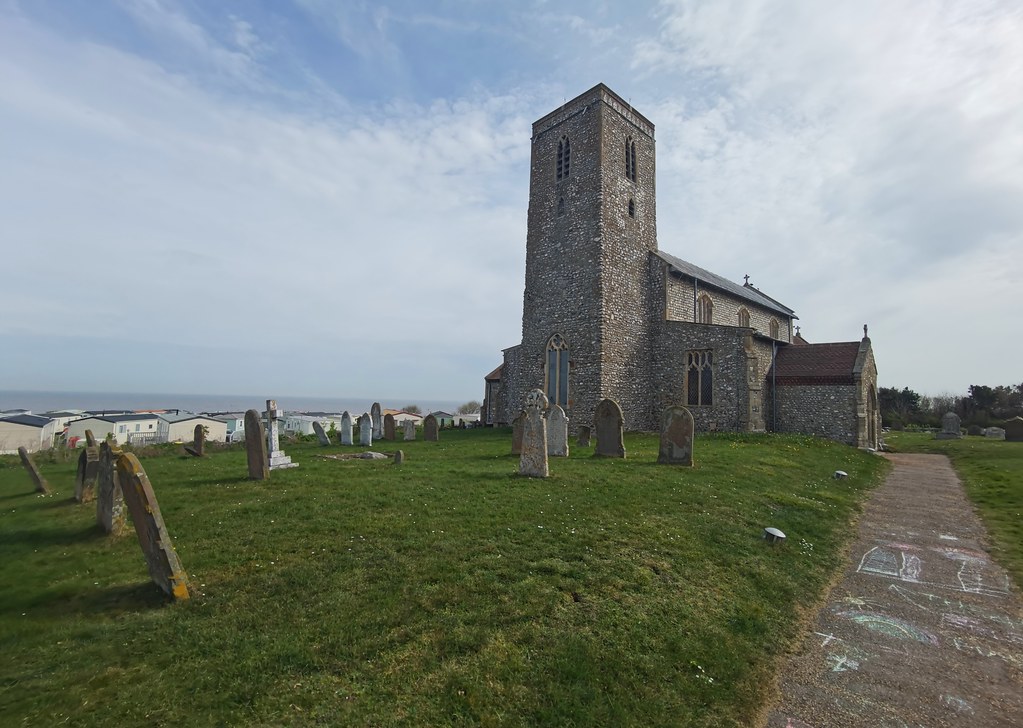 Beeston Regis All Saints, Beeston Regis, Norfolk Imposing … Flickr
