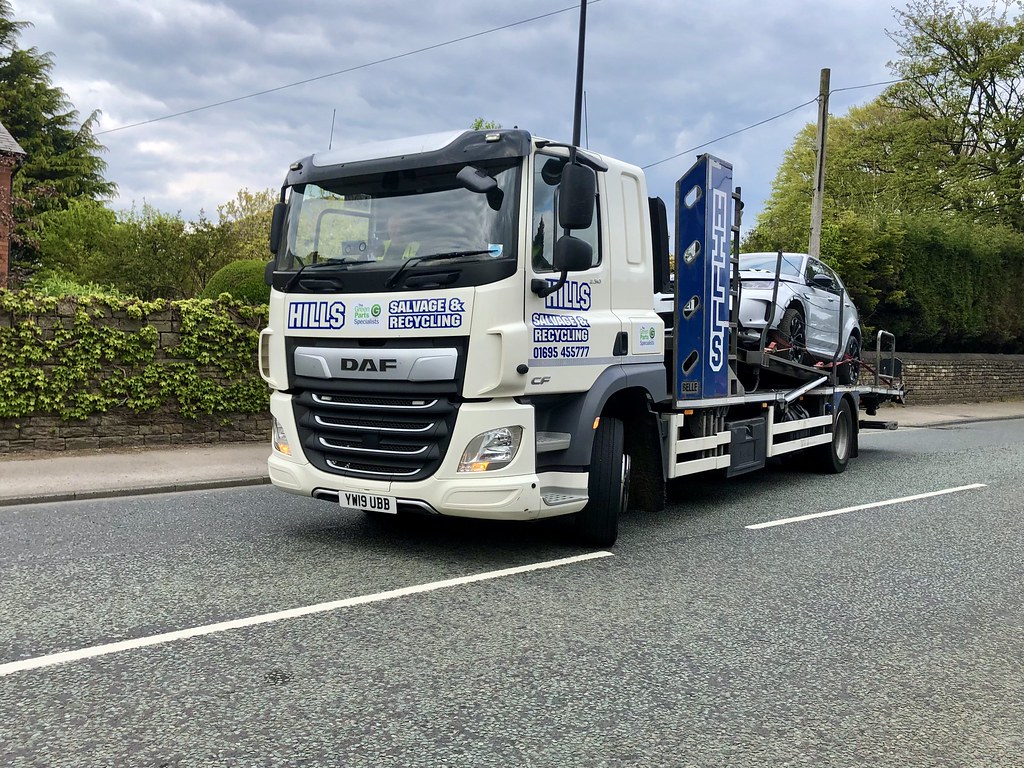 Hills Salvage & Recycling DAF CF YW19UBB Wigan Grimmys Truck Photos