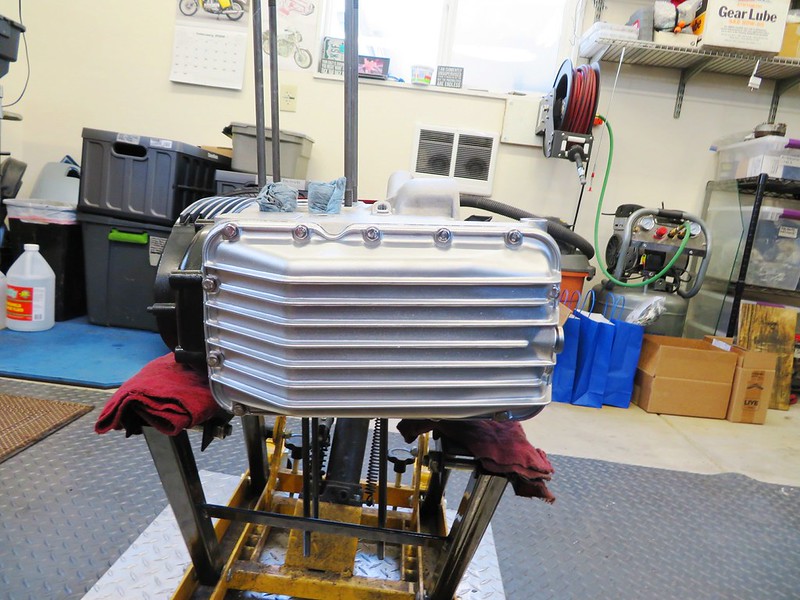 11 BMW 1983 R80ST Replace Oil Pan & Oil Pump Suction Flange Gaskets