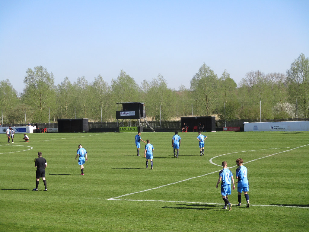 Coggeshall United FC vs Brimsdown FC Thurlow Nunn Eastern … Flickr