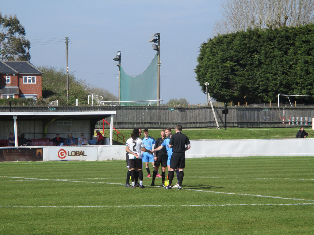Coggeshall United FC vs Brimsdown FC Thurlow Nunn Eastern … Flickr