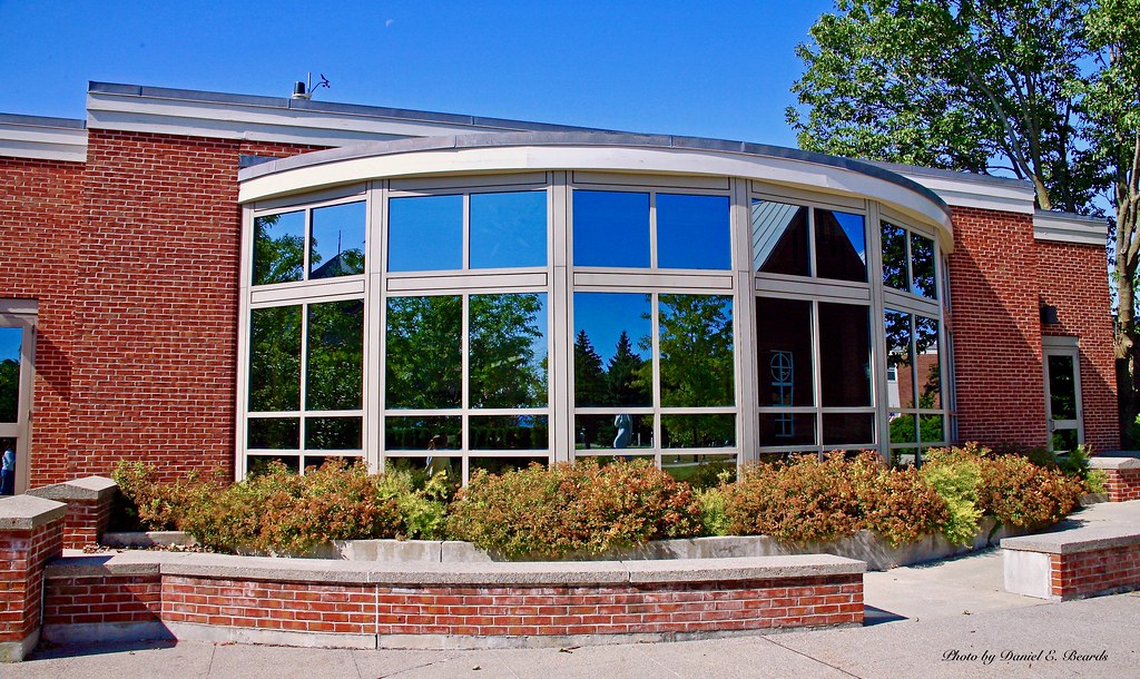 Window in Alliot Hall's Green Mountain Dining Room Flickr