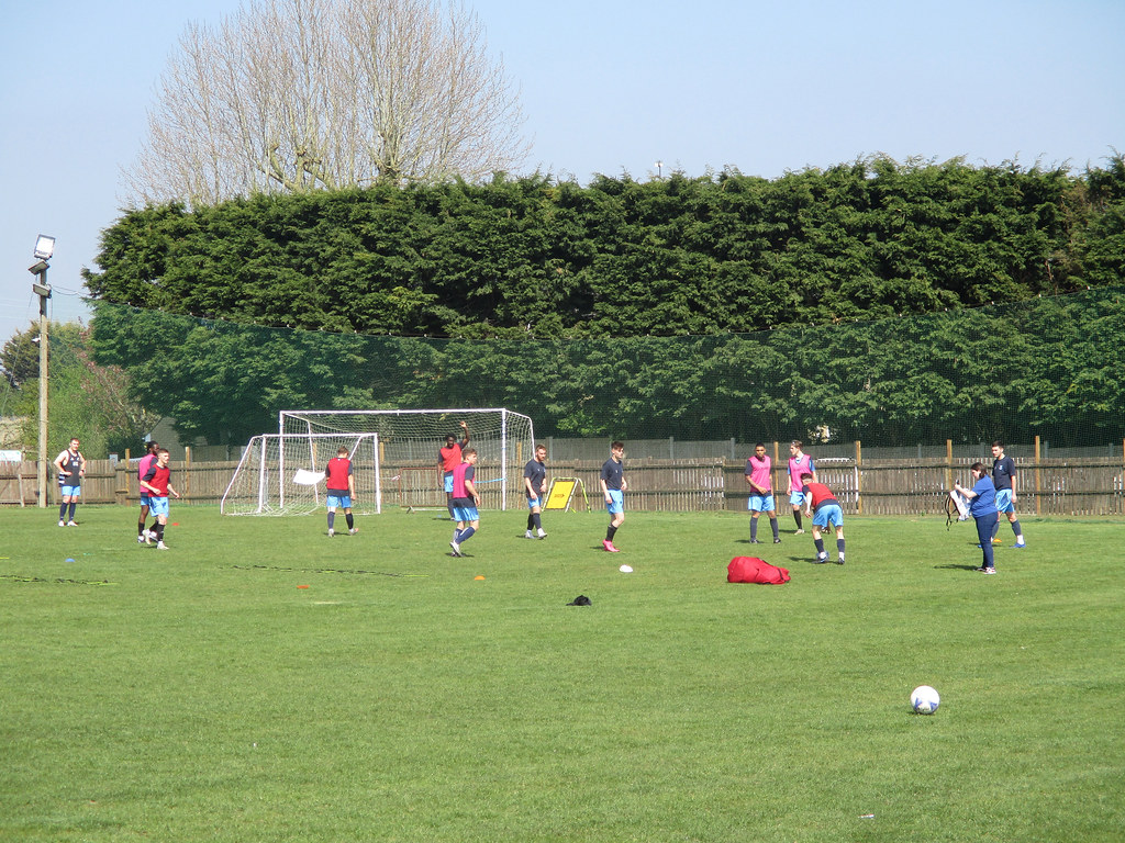 Coggeshall United FC vs Brimsdown FC Thurlow Nunn Eastern … Flickr