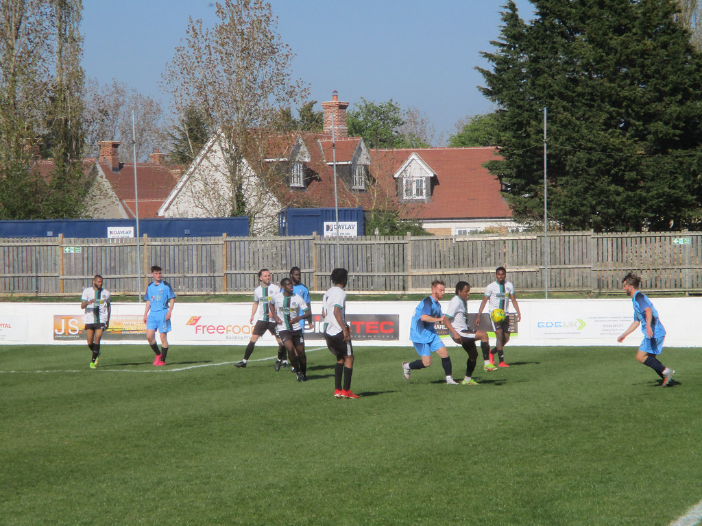 Coggeshall United FC vs Brimsdown FC Thurlow Nunn Eastern … Flickr
