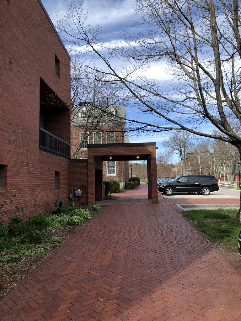 St. Paul's Kittredge Dorms Entrance Austin Dodge Flickr