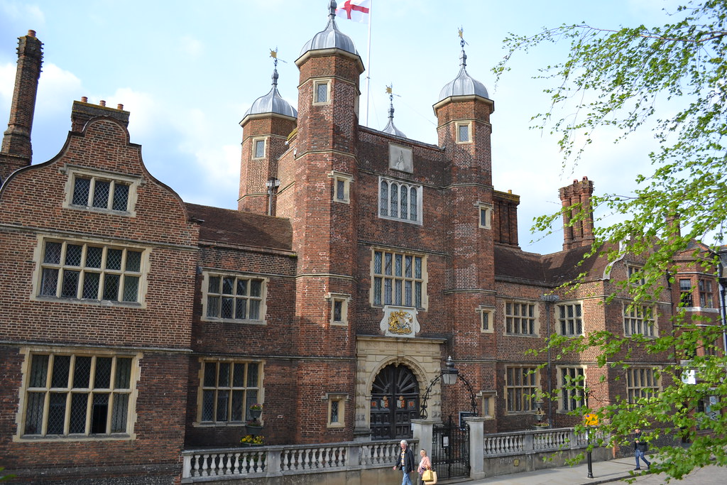 The Almshouse at Guildford The Almshouse at Guildford Flickr
