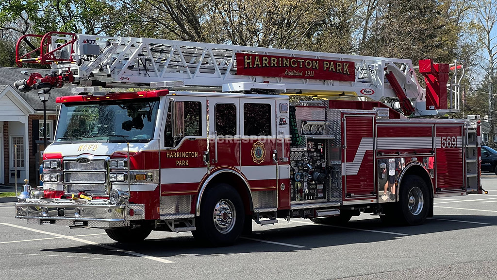 Harrington Park Fire Department Ladder 569 2020 Pierce Imp