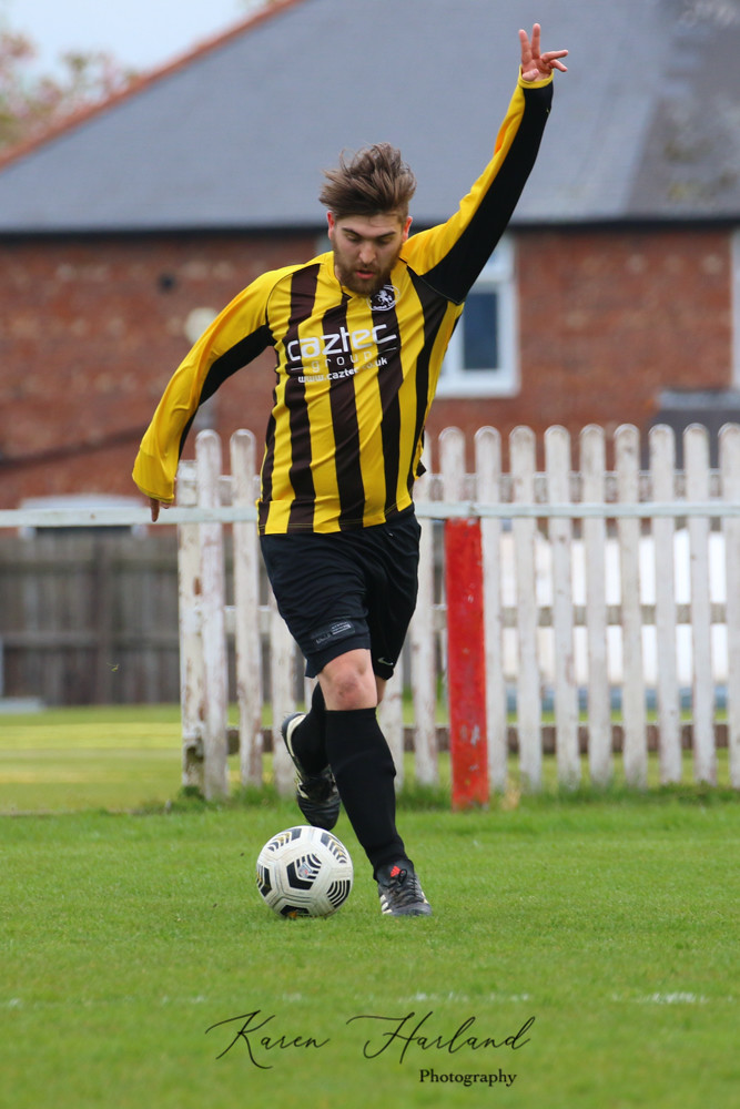 2J2A1717 Darlington RA Sunday Team v White Horse CHARITY M… Flickr