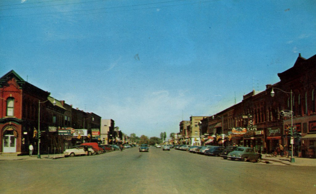 Storm Lake, Iowa, Main Street, Business District photolibrarian Flickr