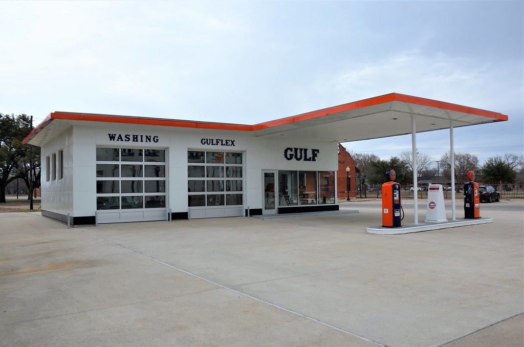 Texas, Gainesville, Gulf Gas Station Earl Leatherberry Flickr