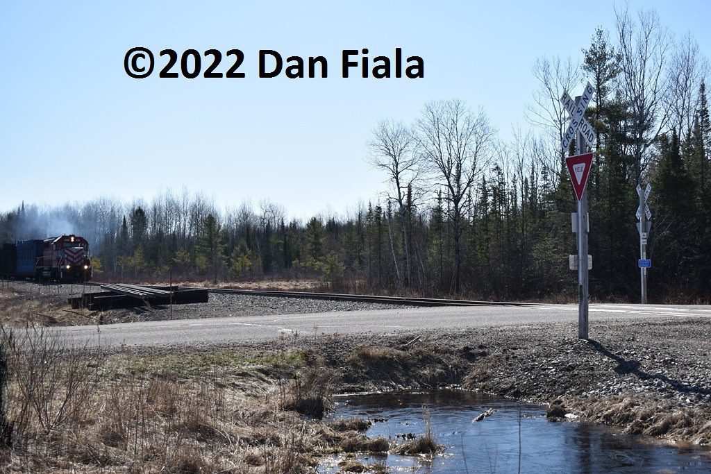 Fox Valley & Lake Superior are headed for Prentice as they… Flickr