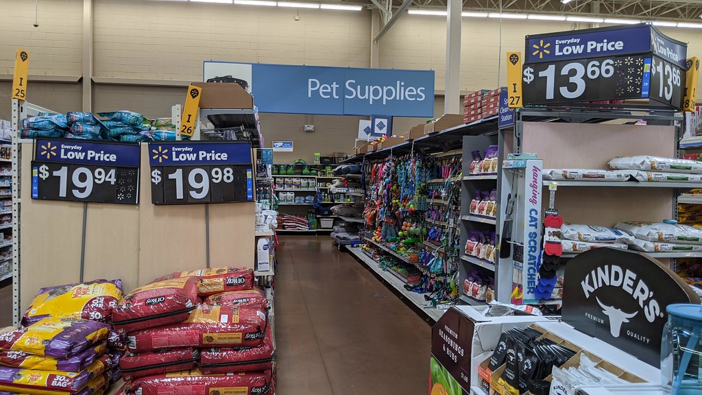 Pet Supplies, not quite as orderly SET 5 West Point Wal… Flickr