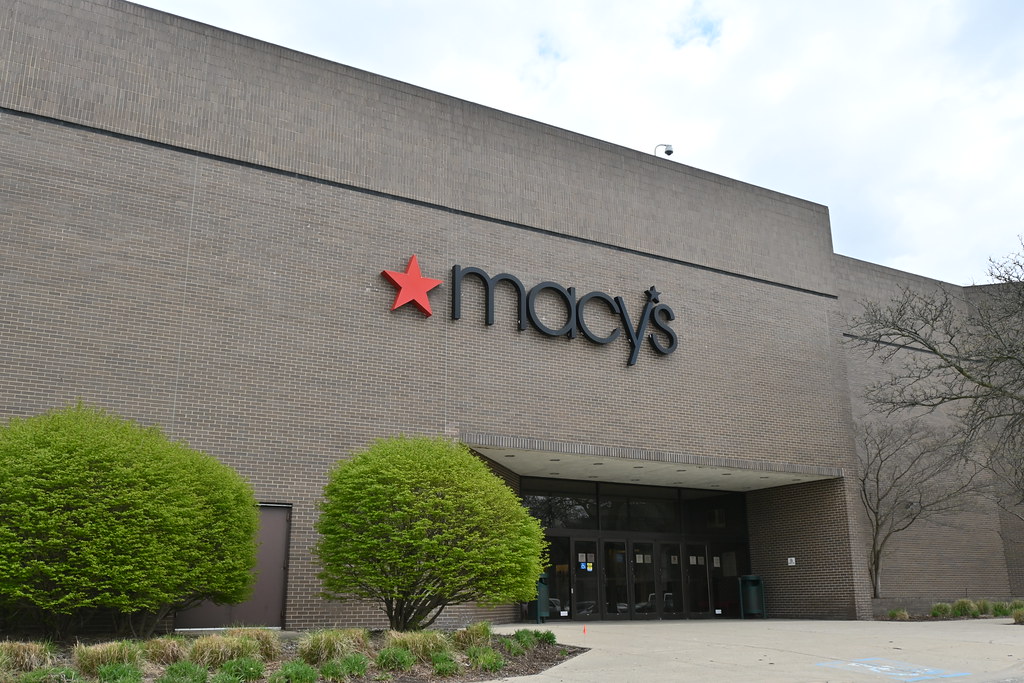 Macy's Lakeside Mall Sterling Heights MI gameking3 Flickr