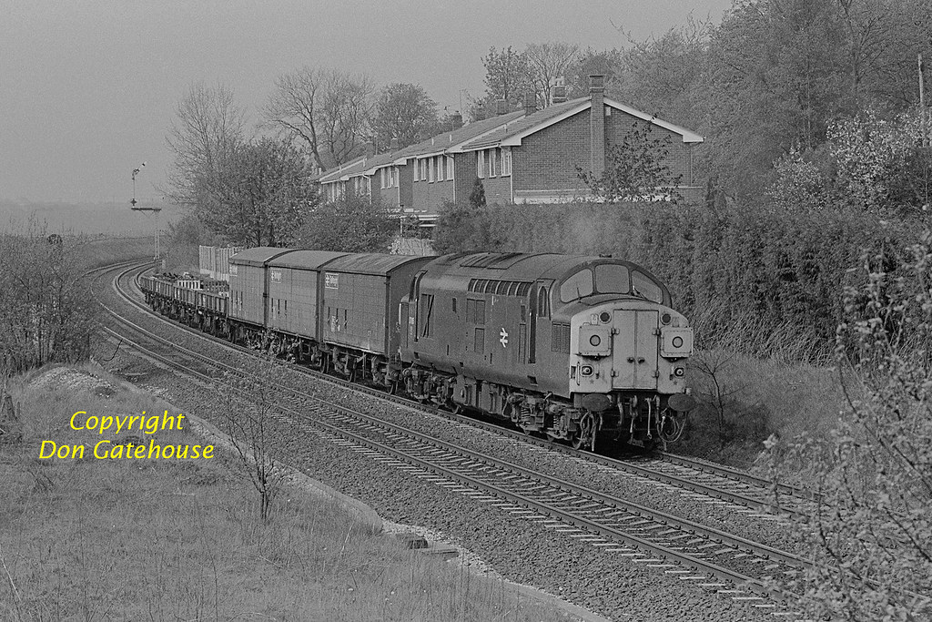Lostock Junction Freight A image from May 1984, when BR 37… Flickr