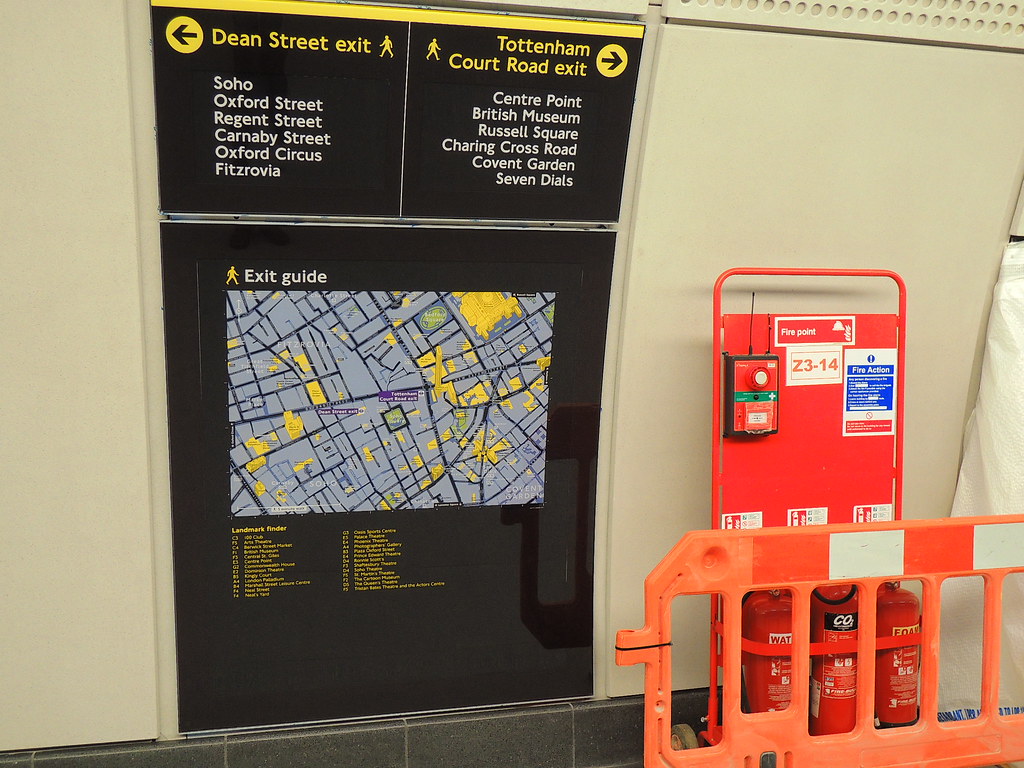 Tottenham Court rd platform exit sign The extremely long p… Flickr