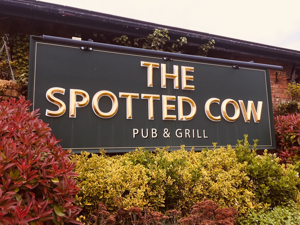 The Spotted Cow A Hungry Horse pub Marlborough Rd, Swindon… Jean