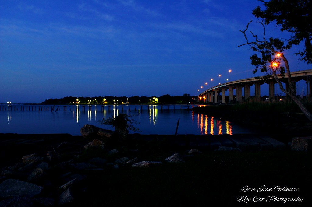 Reflections Lights from the Dog River bridge and Grandview… Flickr